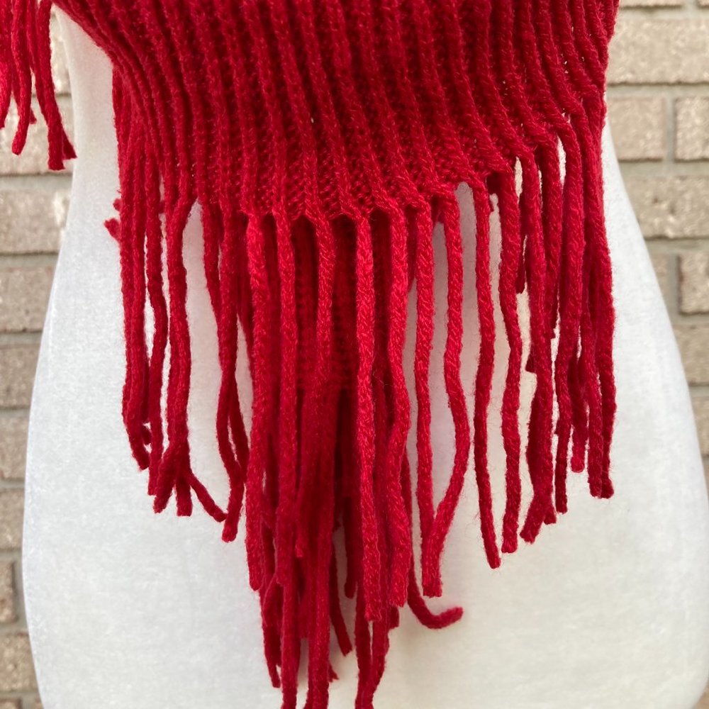 BASICO Red Fringed Infinity Scarf - Picture 3 of 7